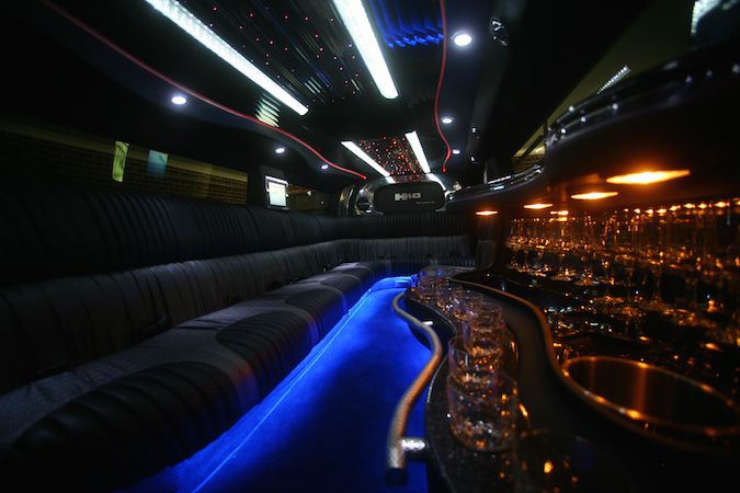 hummer the general limo RSV Limo Hire 11